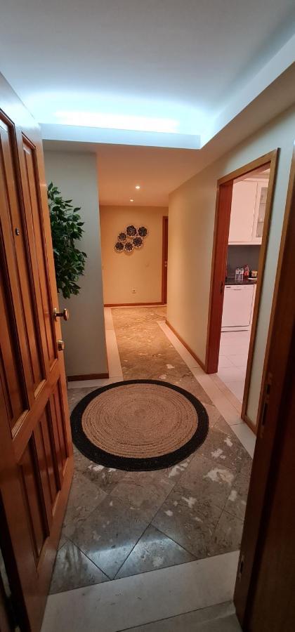Ferienwohnung 3Doorsdown Vila Nova de Gaia Exterior foto
